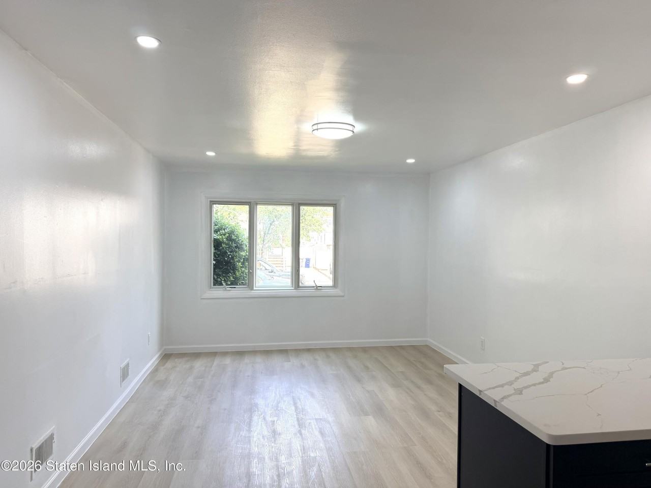 68 Cranford St #1FL - Photo 2 of 10