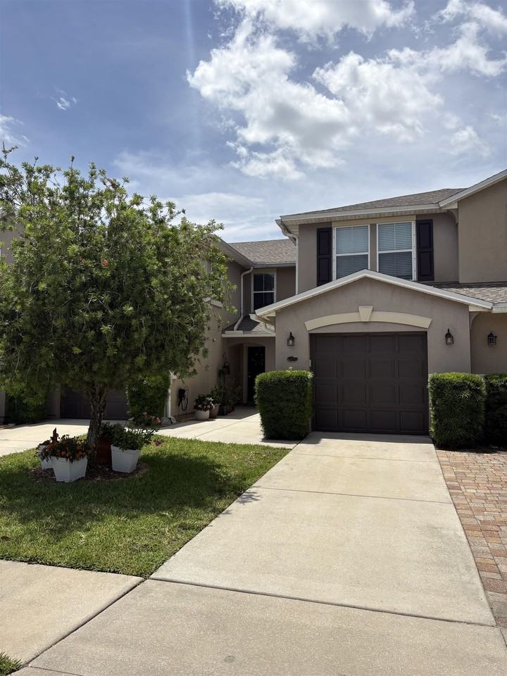 209 E Pisa Pl - Photo 2 of 19