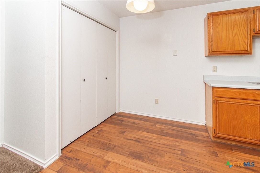 1703 Cedarhill Dr #B - Photo 5 of 13