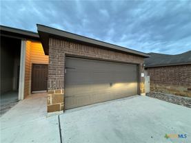 1084 Carolyn Cv #1086 - Photo 1 of 1