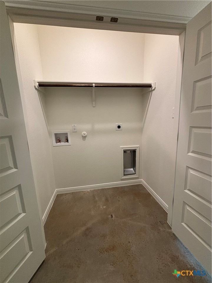 2933 Quail Ridge Ln #B - Photo 5 of 31