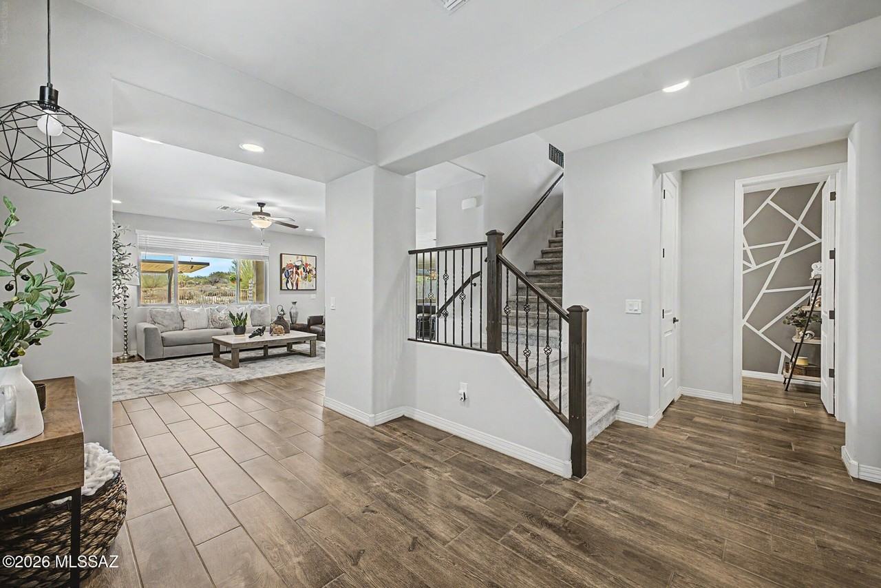 11961 N Silver Village Pl - Photo 4 of 50