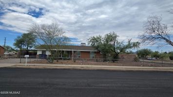 featured image of 4050 S Kostka Ave