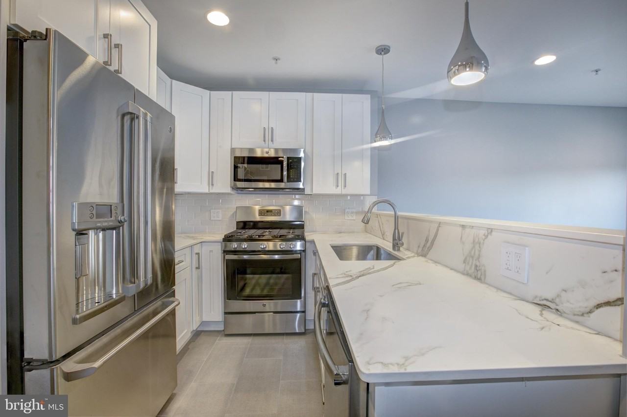 1827 Benning Rd Ne #403 - Photo 2 of 11