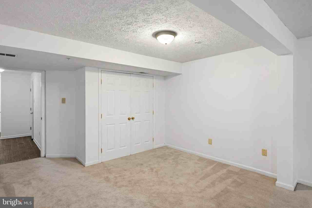 9805 Redwing Dr #9805 - Photo 7 of 30
