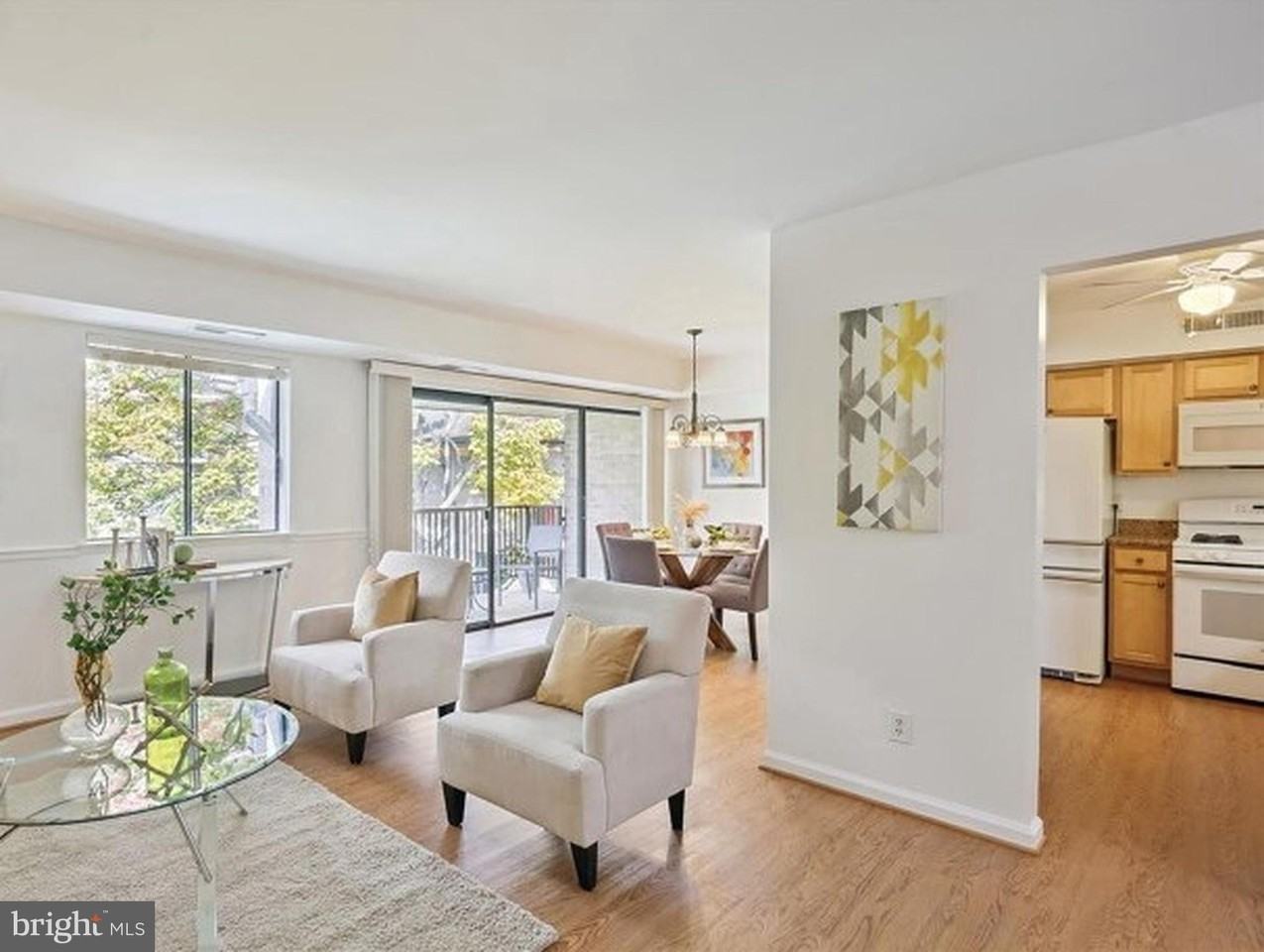 10 Monroe St #302 - Photo 4 of 33