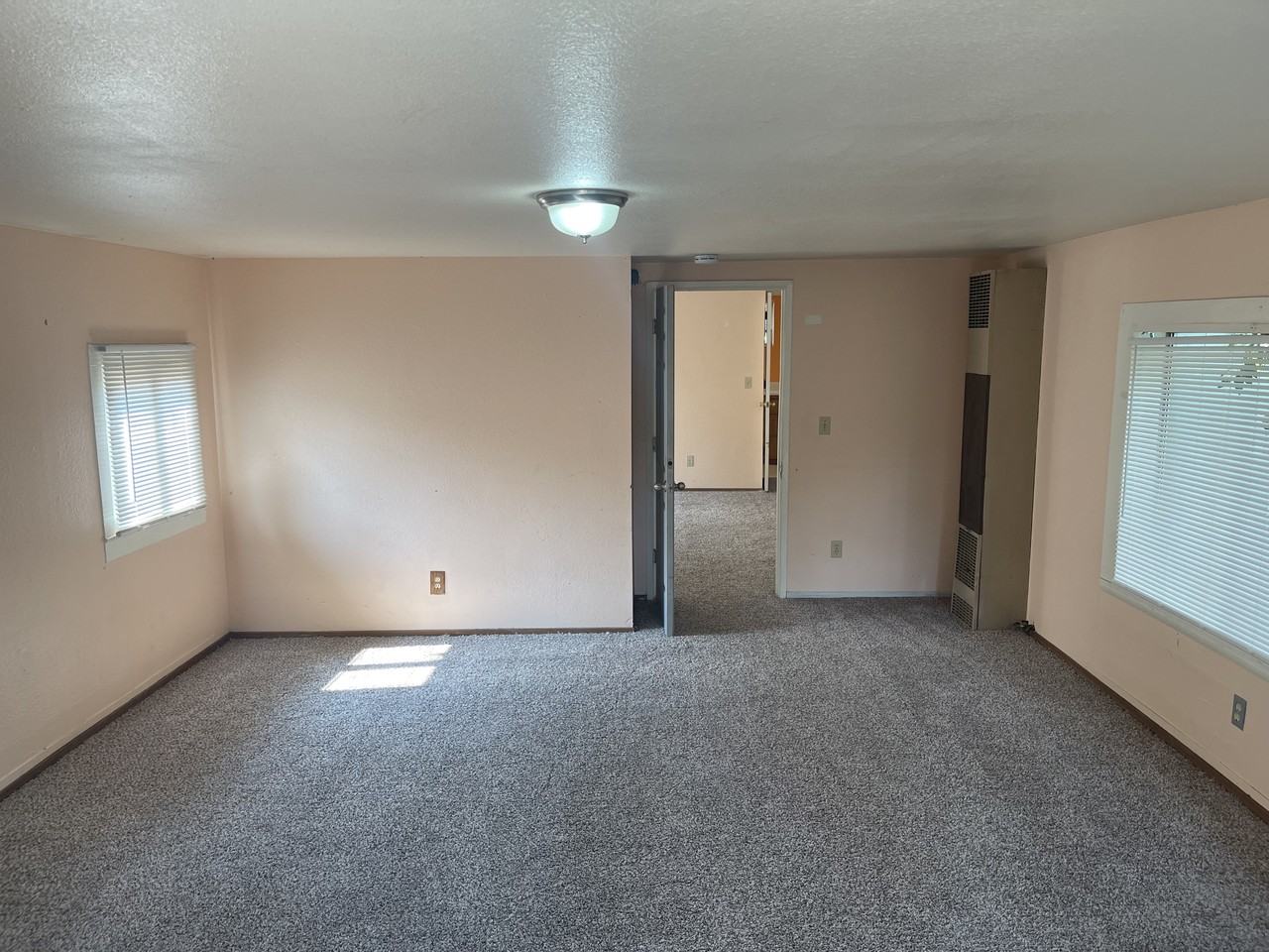 1092 Humboldt Avenue (G) - Photo 2 of 7