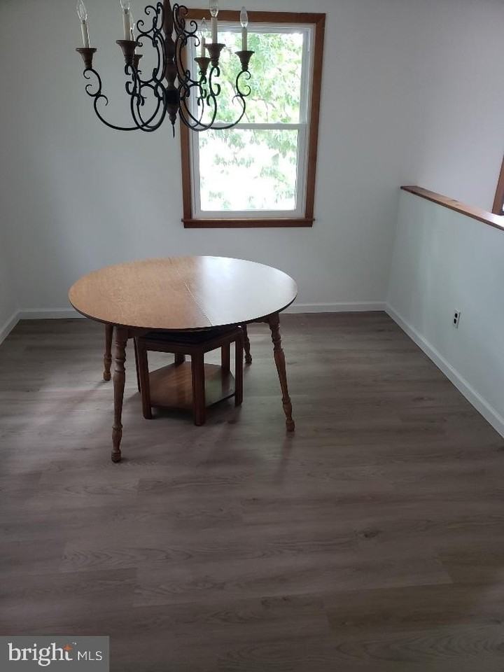 107 W Branch Ave - Photo 6 of 9