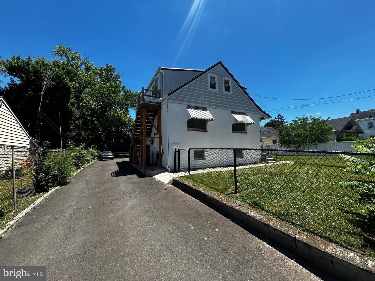 513 Cedar Ave