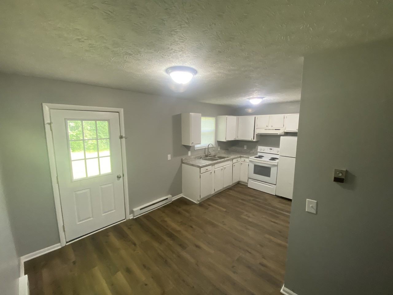 Hayes Court - Photo 3 of 15