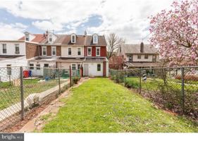 featured image of 849 Queen St