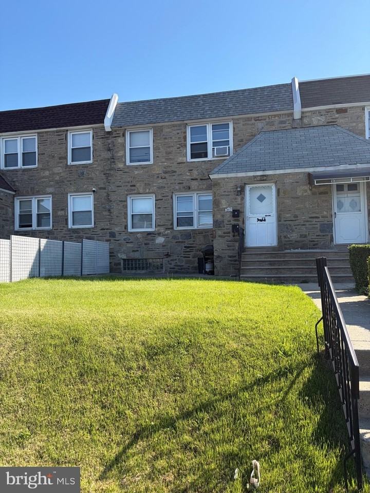3021 Tyson Ave #1