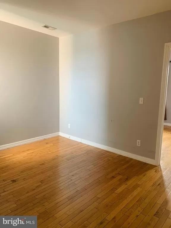 1427 Wharton St ## 00 - Photo 7 of 9