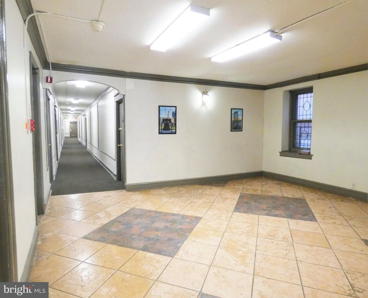 4207 Chester Ave #102 - Photo 3 of 12