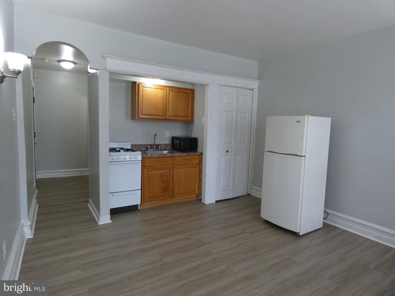 4207 Chester Ave #102 - Photo 5 of 12