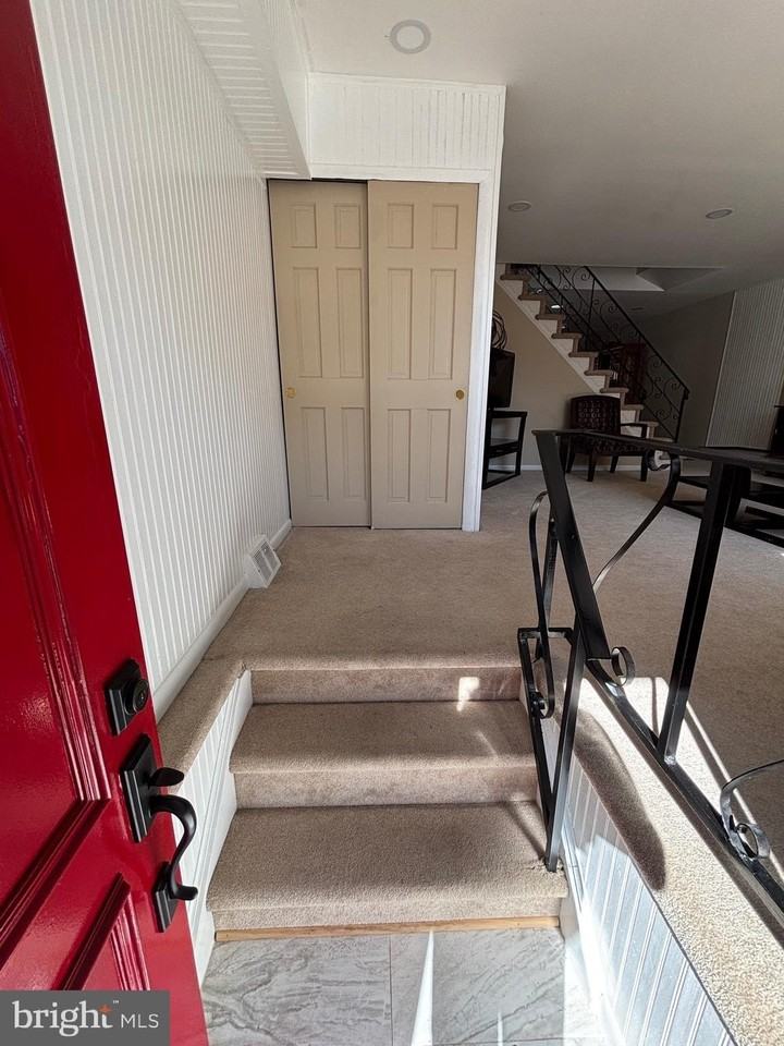 2830 Willits Rd - Photo 3 of 29