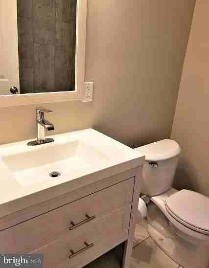 2142 S Broad St - Photo 6 of 8