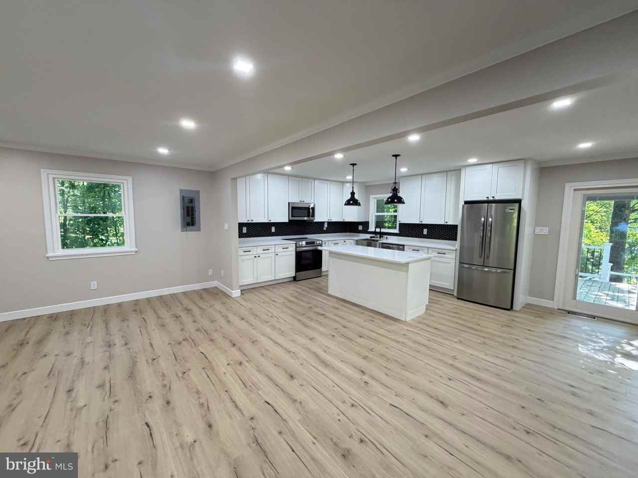 1901 Ridge Rd - Photo 2 of 26