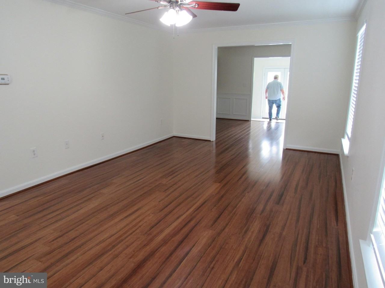 35 Beekman Pl - Photo 5 of 17