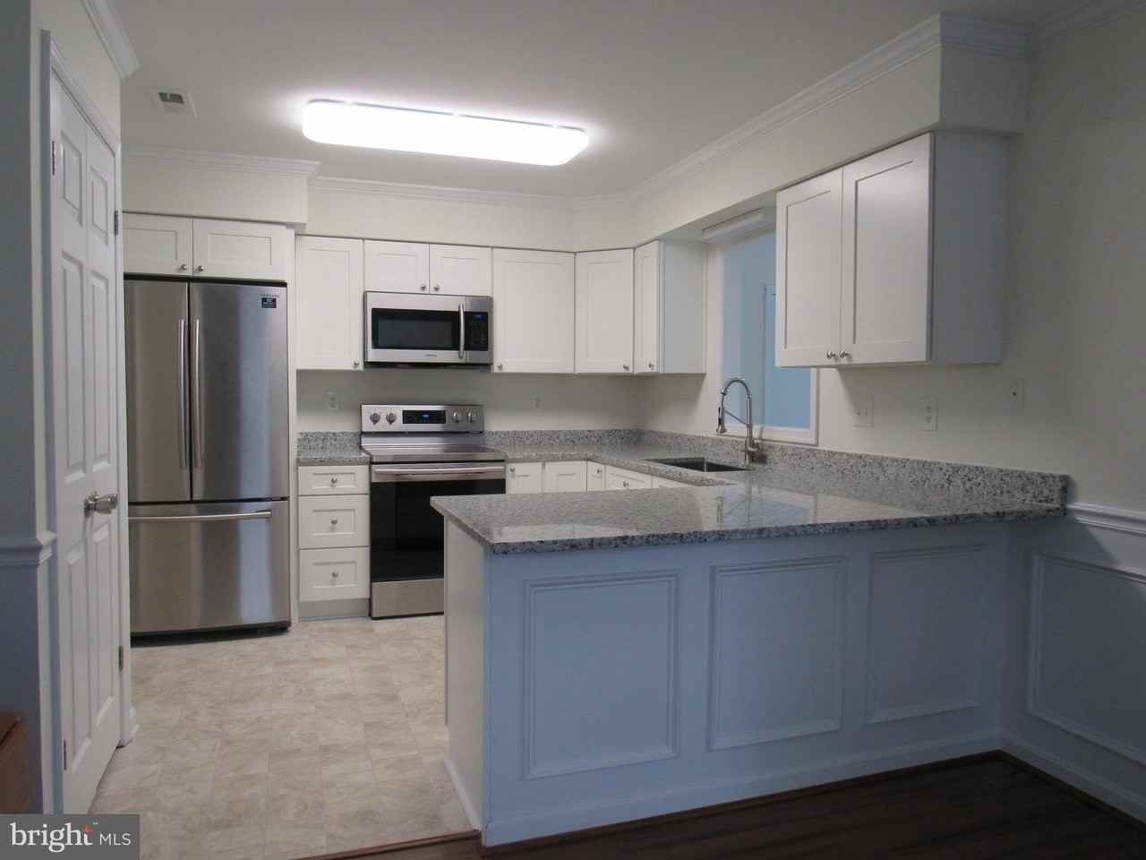 35 Beekman Pl - Photo 6 of 17