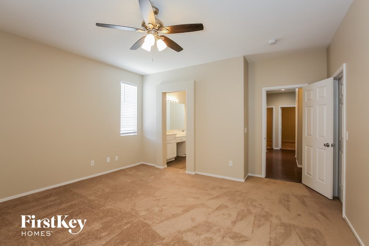 3858 China Cloud Dr - Photo 7 of 15