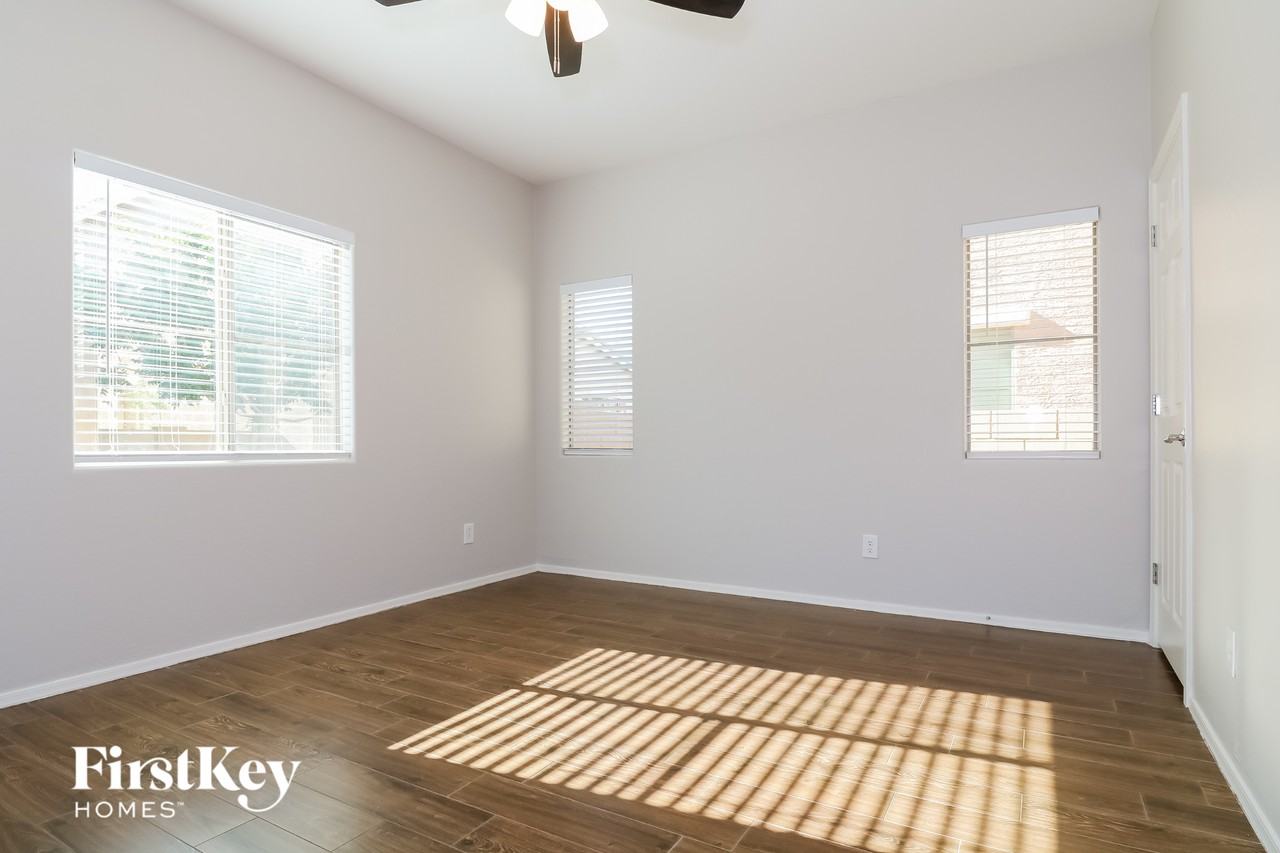 10323 W Viaduct Del Sol - Photo 7 of 15