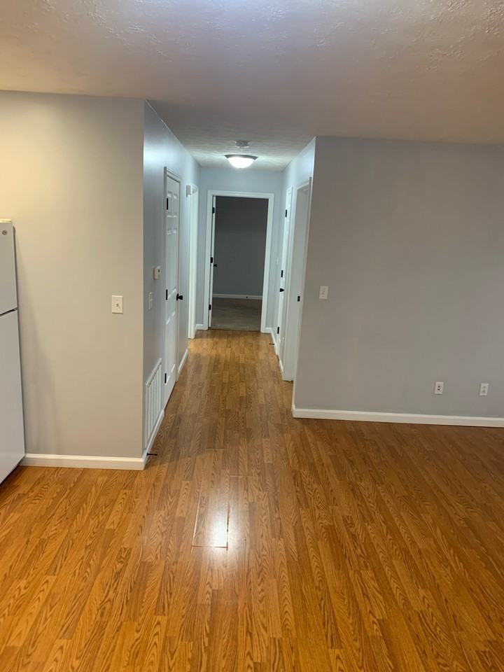 624 McCLUNG AVE - Photo 5 of 16