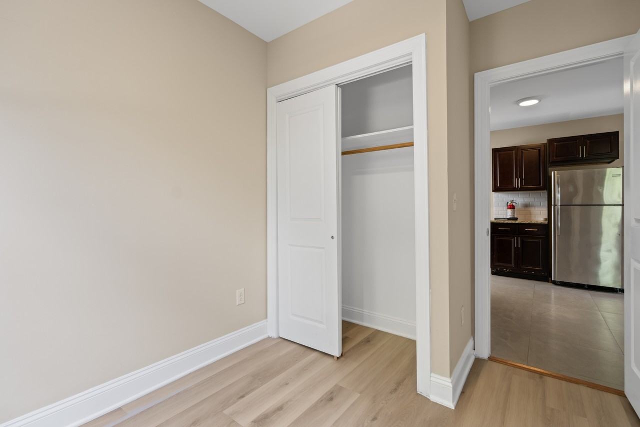 144 Inslee Place - Photo 5 of 15