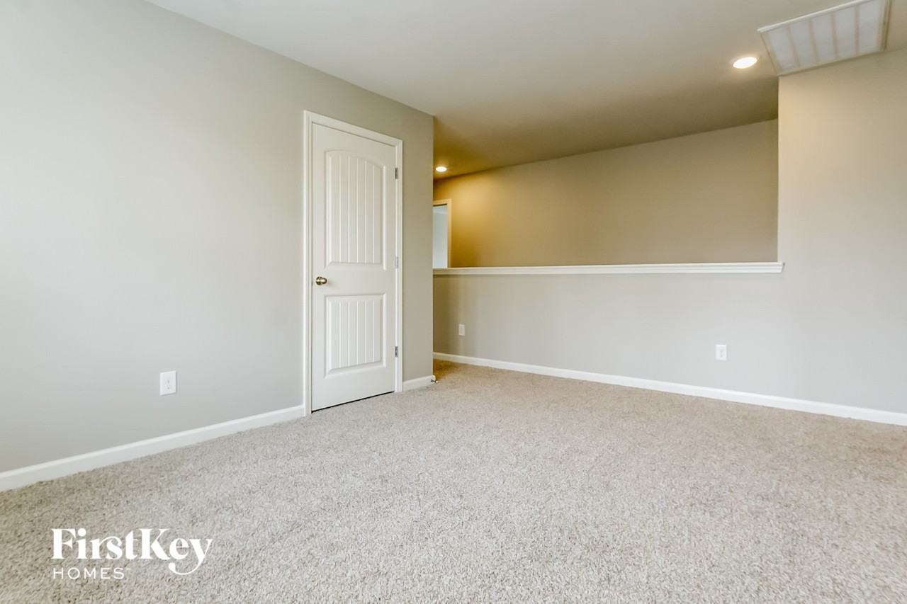 229 Park View Cir - Photo 7 of 15