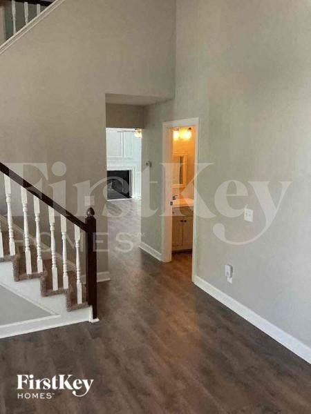 3907 Melshire Ln - Photo 5 of 12