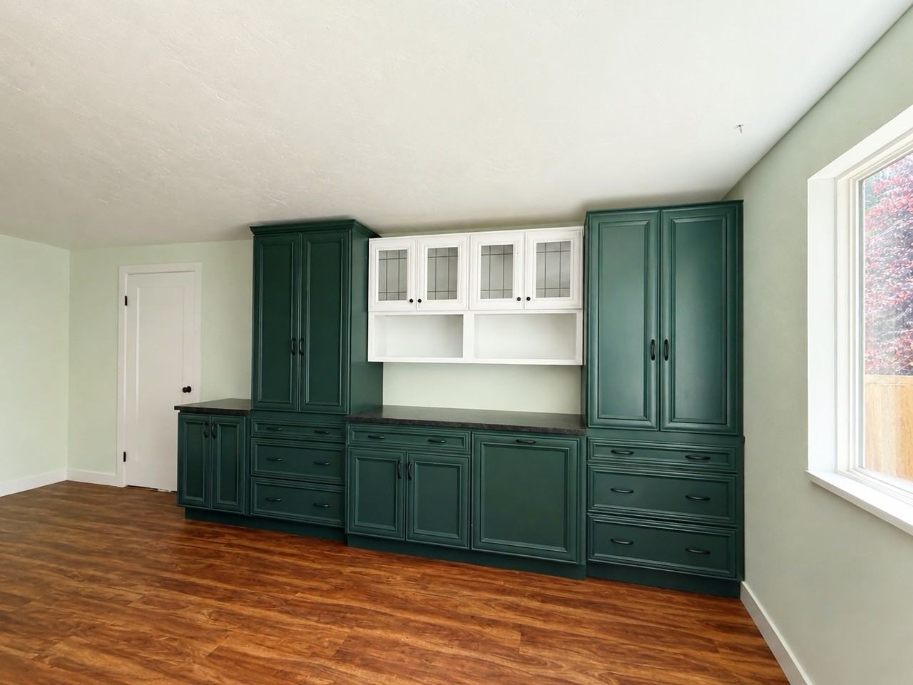 716 Parkway Ct Ne #1 - Photo 6 of 20