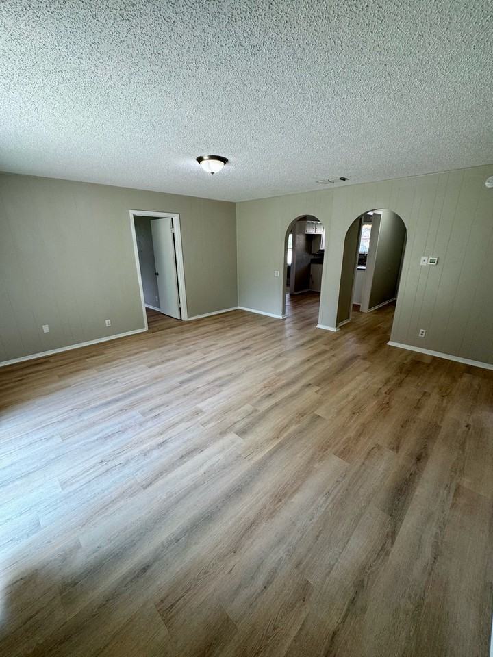 6000 Lindy Ln #1 - Photo 3 of 14