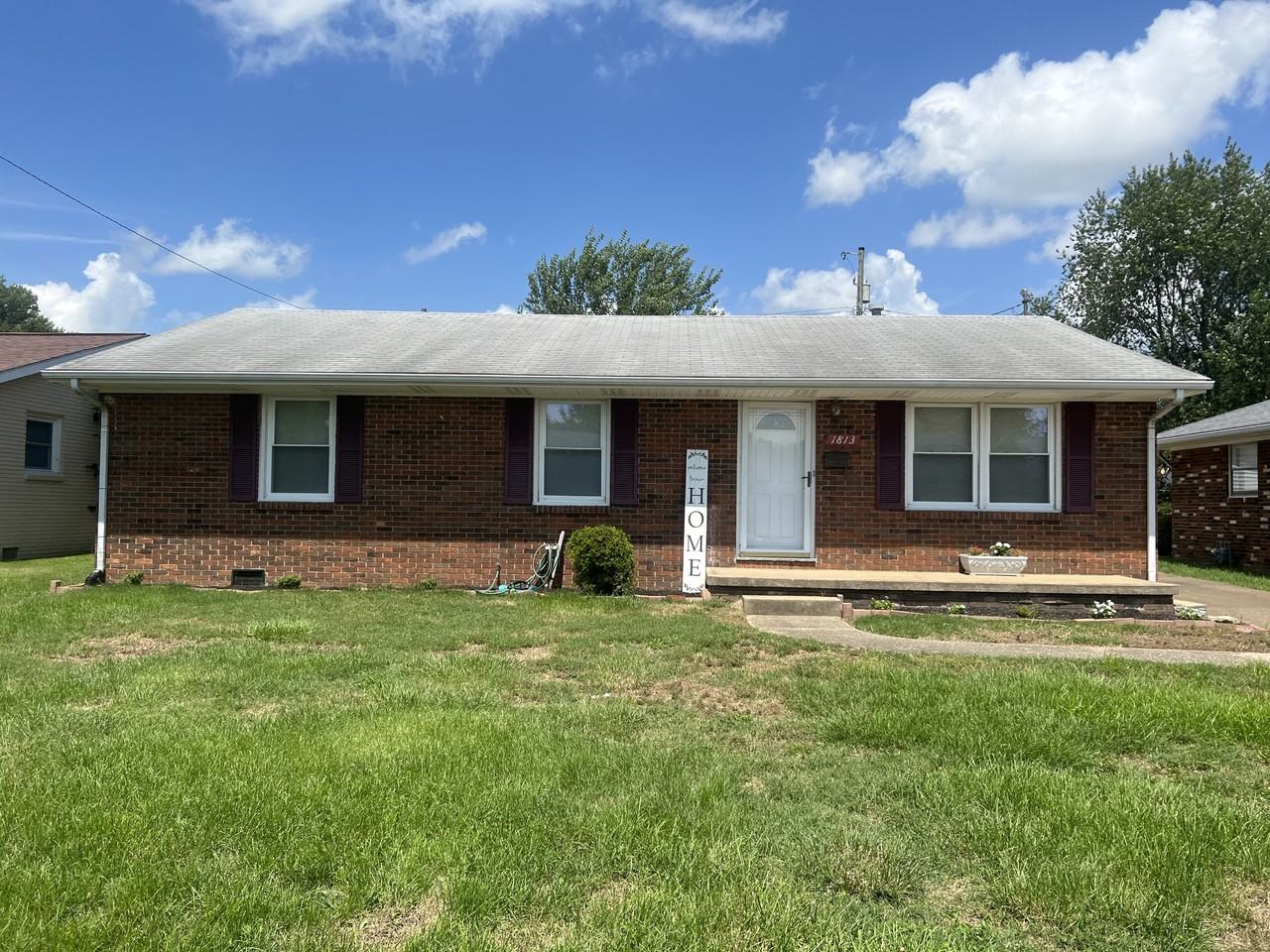 1813 Standish Pl #1 - Photo 3 of 11
