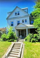 featured image of 2005 Wayne Ave