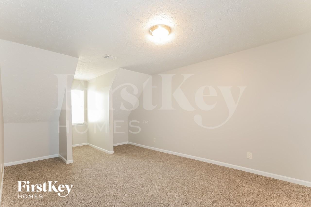 8606 Sheridan Dr - Photo 7 of 15
