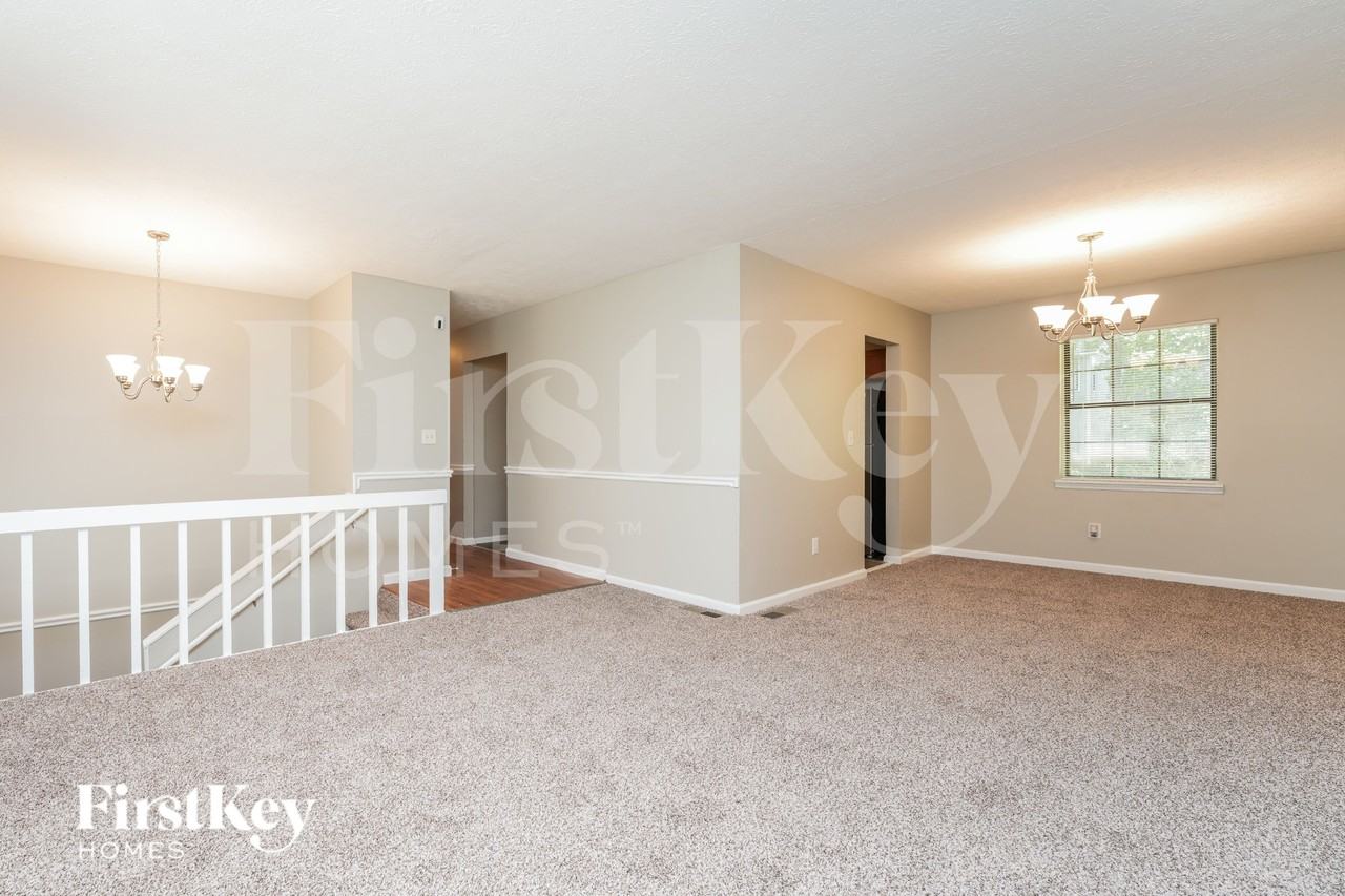 2261 Cherokee Valley Dr - Photo 4 of 18