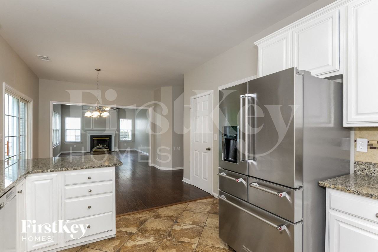 13622 Edgetree Dr - Photo 6 of 15