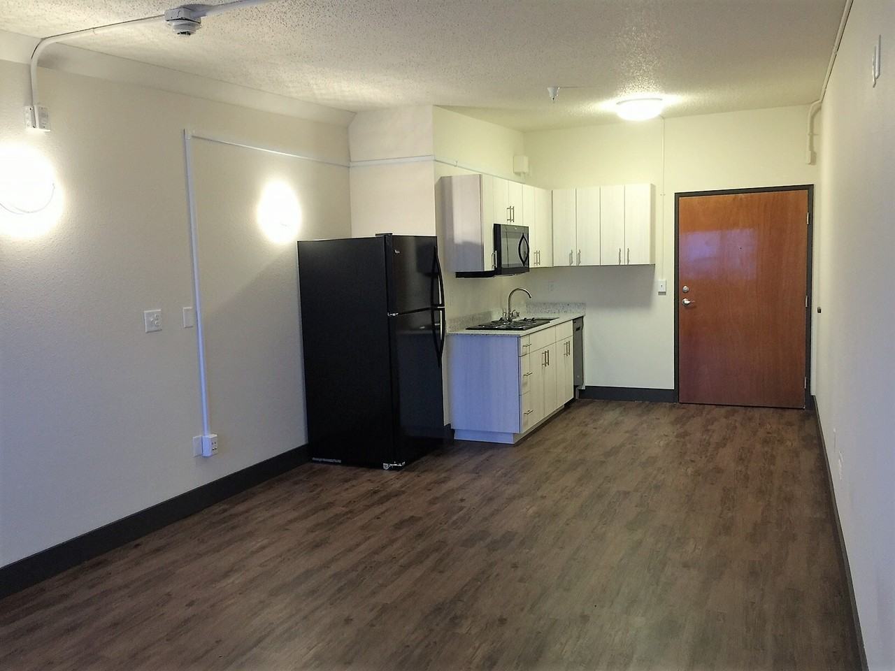 726 N Markeson St - AJAJ One LLC - Photo 4 of 16