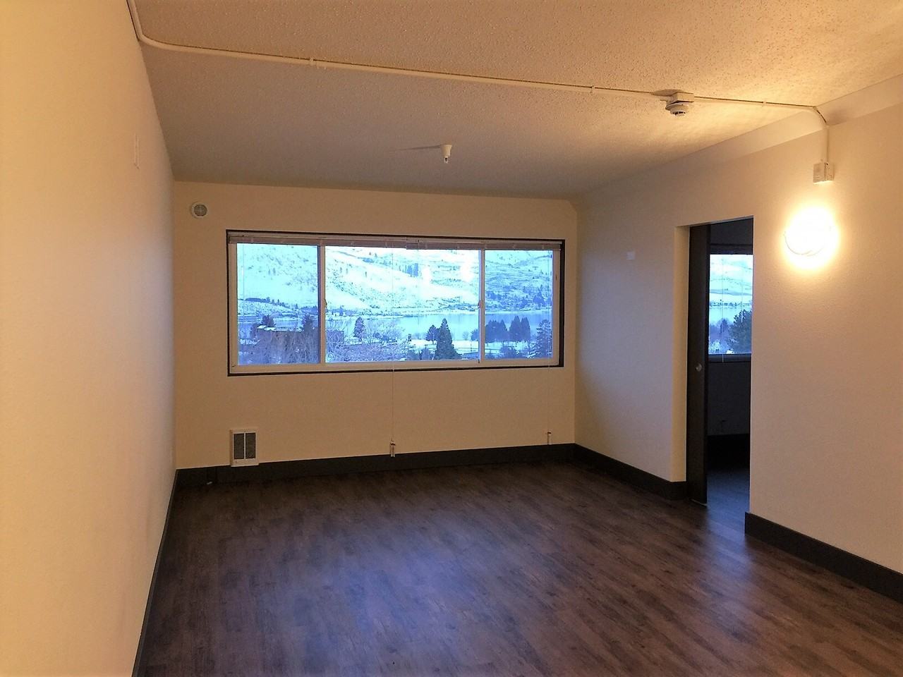 726 N Markeson St - AJAJ One LLC - Photo 6 of 16