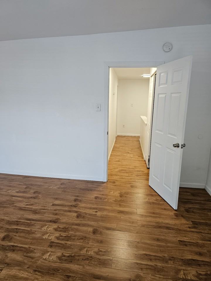 5312 Wyalusing Avenue - Photo 7 of 11