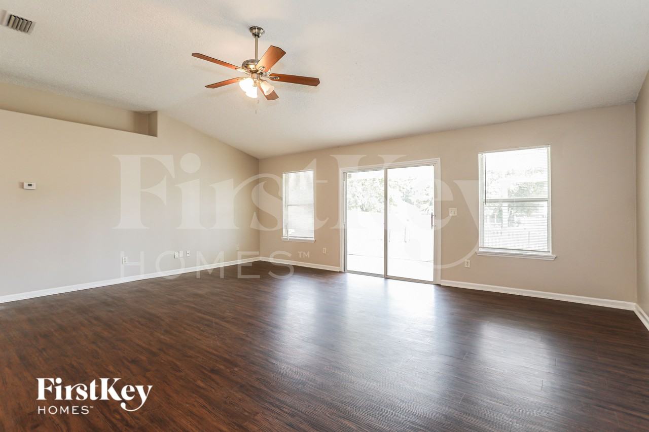 2514 Paris Mill Rd - Photo 3 of 19