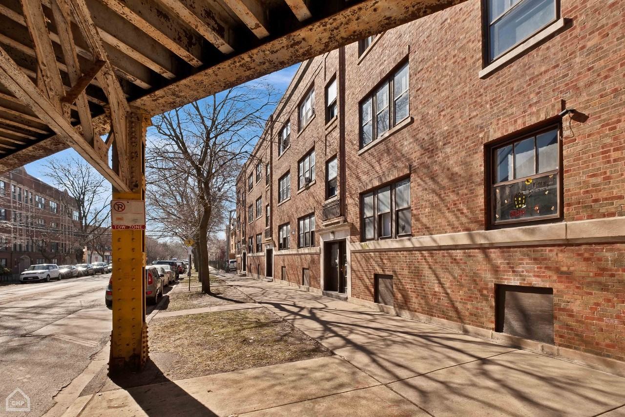 1605 West Fargo Avenue - Photo 3 of 50