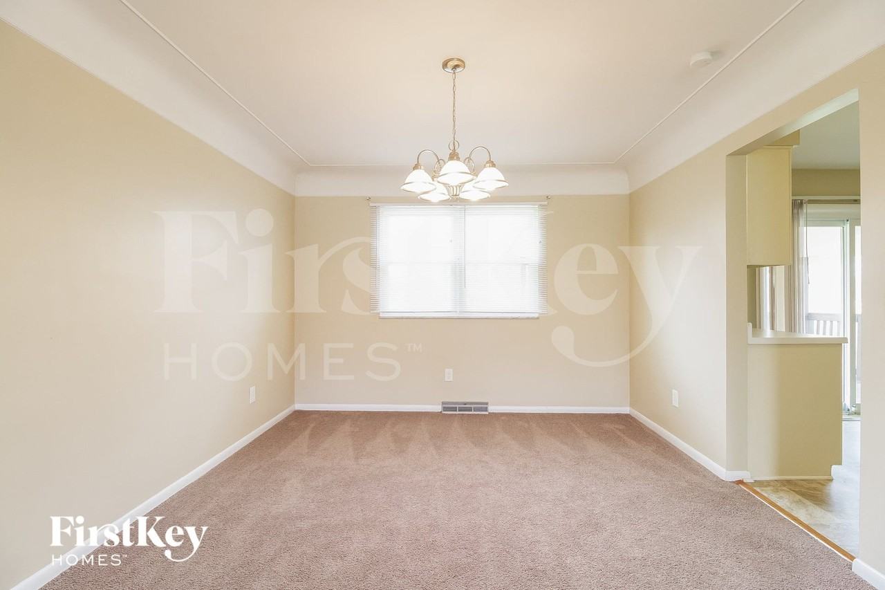 8431 Bluebird Dr - Photo 5 of 15
