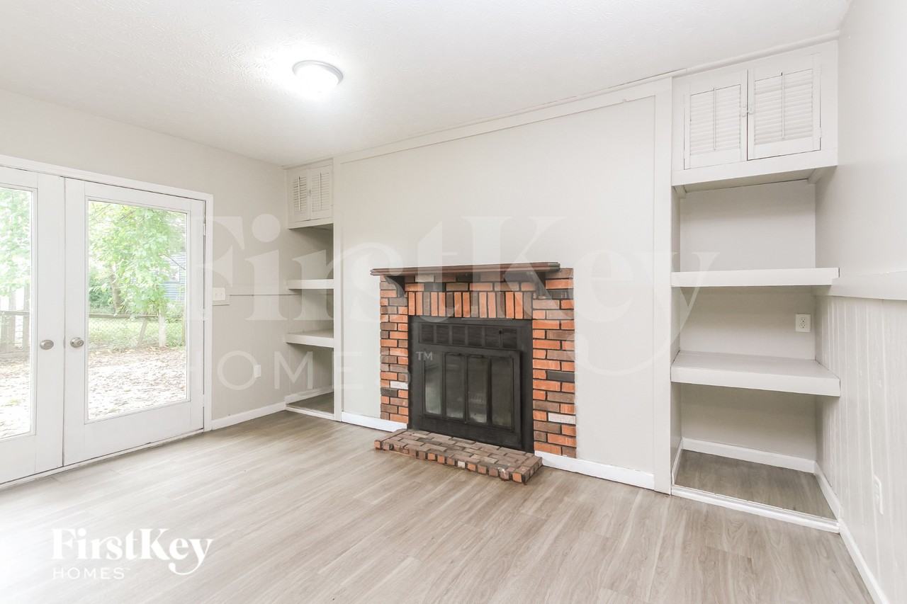 6714 Brookhaven Dr - Photo 5 of 16