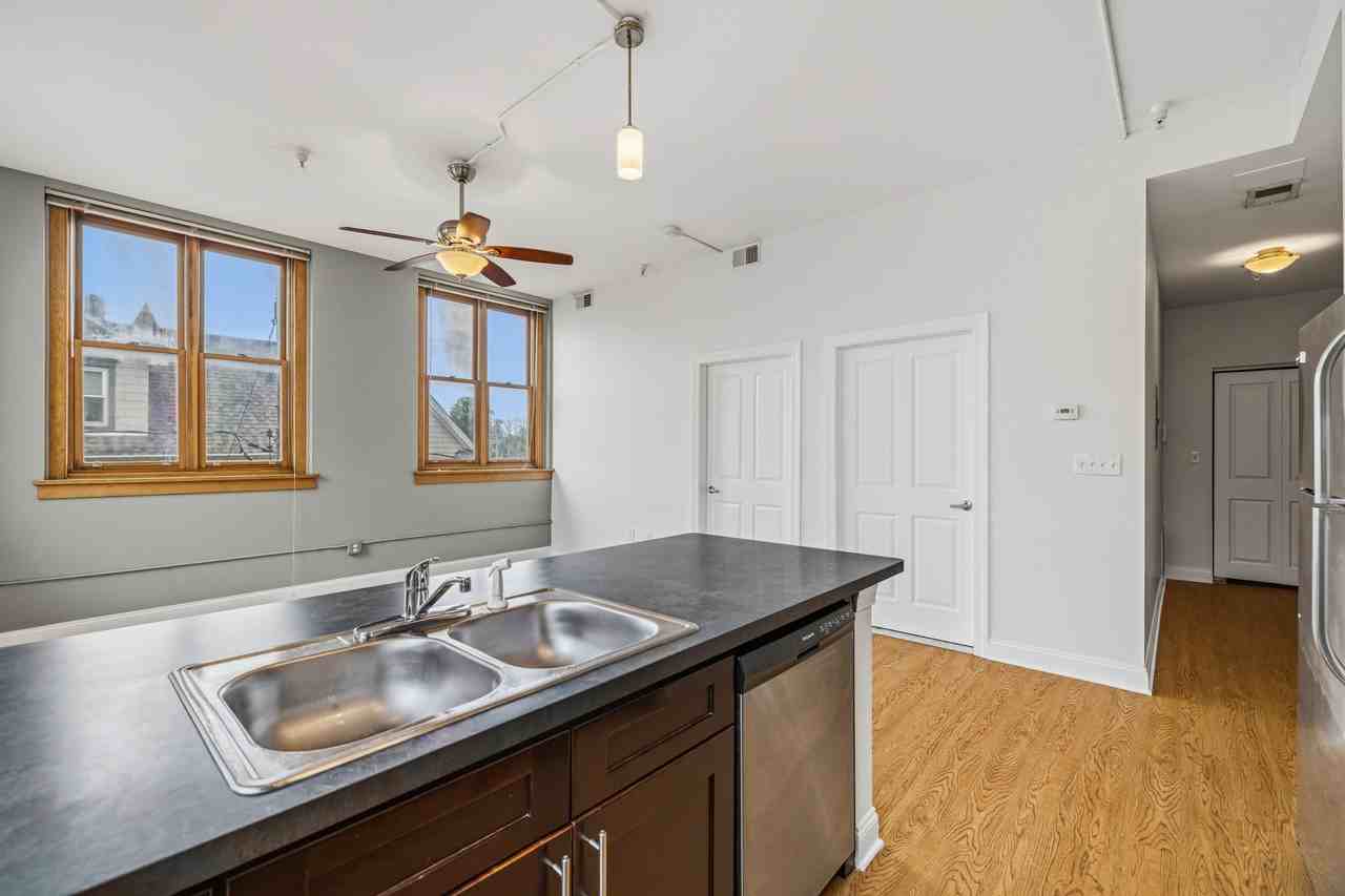 17 Mineral Springs Rd #301 - Photo 4 of 16