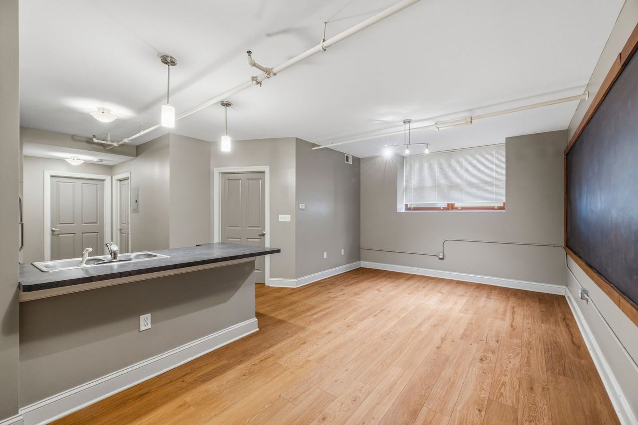 17 Mineral Springs Rd #104 - Photo 3 of 19