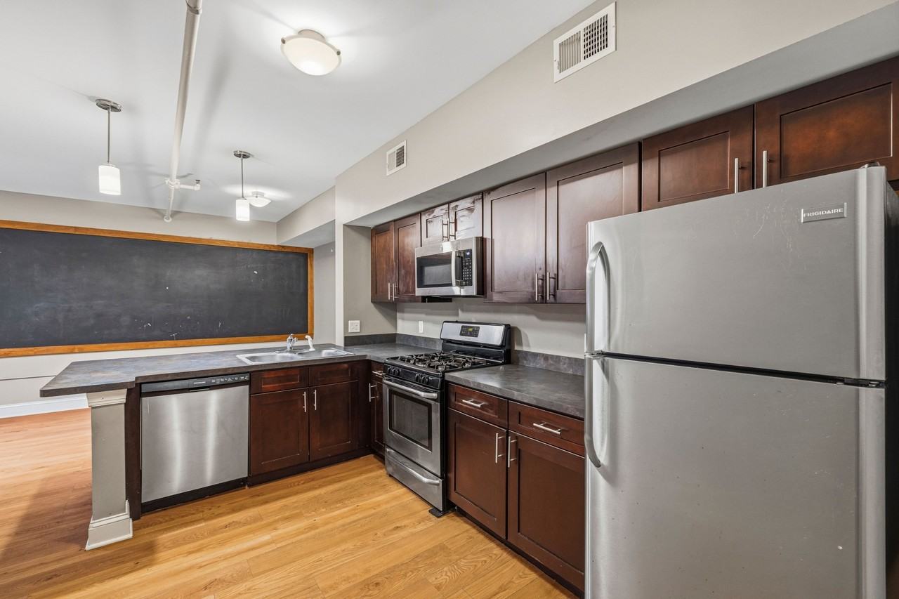 17 Mineral Springs Rd #104 - Photo 7 of 19