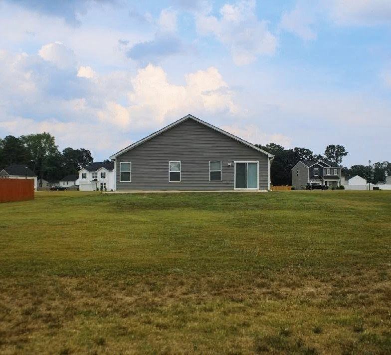 87 Heron Ct #1 - Photo 2 of 4