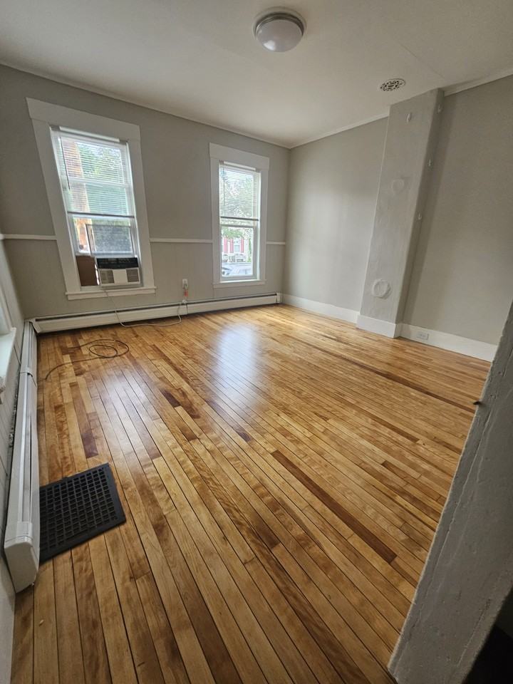 1719 Walker St #2 - Photo 6 of 9