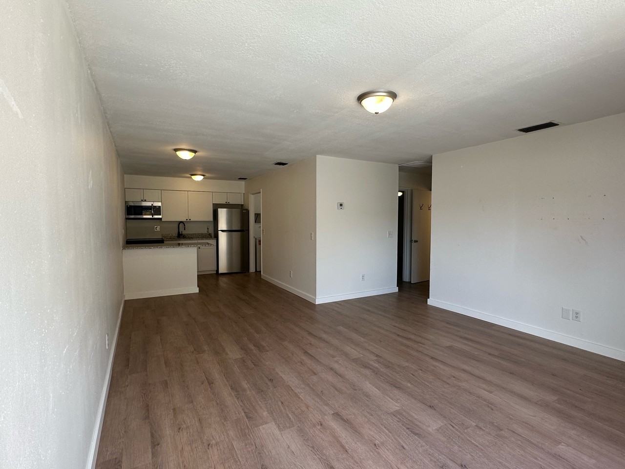 2931 Se 52nd Ave #D - Photo 6 of 20
